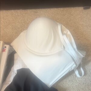 Strapless Bea Skims 4x